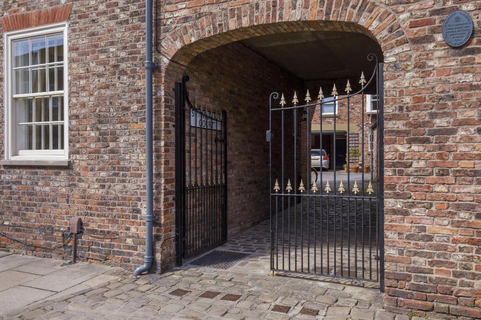 St Wilfrid'S Court Villa York Ngoại thất bức ảnh